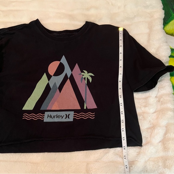 Hurley Womens Medium Black Geometric Retro Style Graphic Cropped Spring Tee - Picture 7 of 7